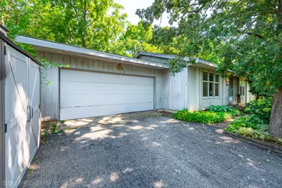 6914 Meadow Drive, Crystal Lake, IL 60012 - Photo 30