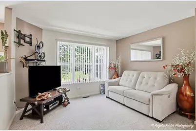 34384 N Aster Court, Round Lake Beach, IL 60073 - Photo 2