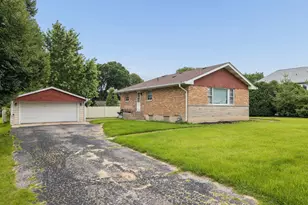237 Chicago Ave, Downers Grove, IL 60515 - Photo 4