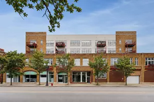 1225 W Morse Ave, Chicago, IL 60626 - Photo 2