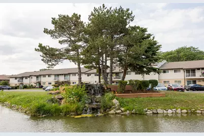 880 E Old Willow Road #166, Prospect Heights, IL 60070 - Photo 12
