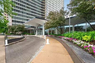 3550 N Lake Shore Drive #1925, Chicago, IL 60657 - Photo 2