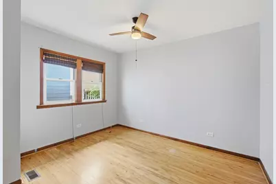 6240 N Avondale Avenue, Chicago, IL 60631 - Photo 26