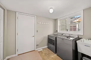 233 Parktrail Ct, Schaumburg, IL 60173 - Photo 20