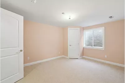 2272 Eastview Drive, Des Plaines, IL 60016 - Photo 34