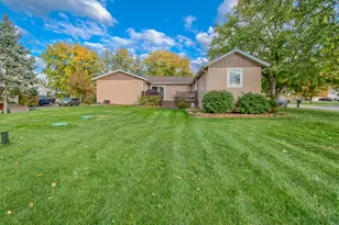 1605 S Regan Rd, New Lenox, IL 60451 - Photo 26