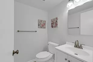 2515 E Olive Ave, Arlington Heights, IL 60004 - Photo 12