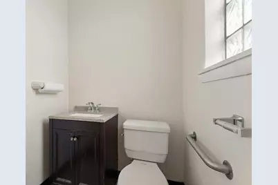 10004 S Kedzie Avenue, Evergreen Park, IL 60805 - Photo 12