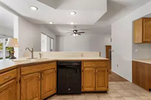 2803 Woodhaven Dr, Champaign, IL 61822 - Photo 16
