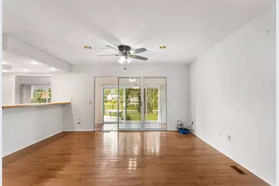 2803 Woodhaven Drive, Champaign, IL 61822 - Photo 6