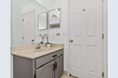 9029 Lincolnwood Drive, Evanston, IL 60203 - Photo 12