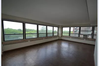 4180 N Marine Drive #605, Chicago, IL 60613 - Photo 6