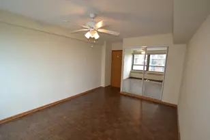 4180 N Marine Dr, Chicago, IL 60613 - Photo 8