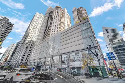 545 N Dearborn Street #3006, Chicago, IL 60654 - Photo 1