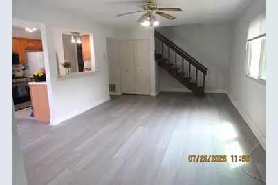 324 Palisades Point #324, Schaumburg, IL 60194 - Photo 4