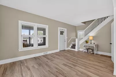 127 W Moore Street, Ottawa, IL 61350 - Photo 12
