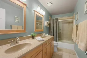 840 S Cleburne Ave, Bartlett, IL 60103 - Photo 10