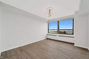 4180 N Marine Dr, Chicago, IL 60613 - Photo 8