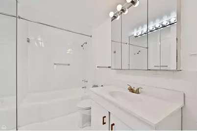 4180 N Marine Drive #1505, Chicago, IL 60613 - Photo 10