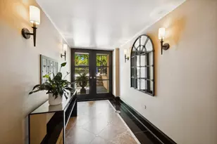 1418 N La Salle Dr, Chicago, IL 60610 - Photo 2