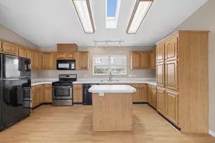 22924 S Pine Valley Dr, Frankfort, IL 60423 - Photo 10