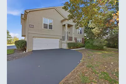 961 Ellsworth Drive #2, Grayslake, IL 60030 - Photo 2