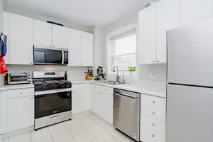 719 Reba Pl, Evanston, IL 60202 - Photo 6