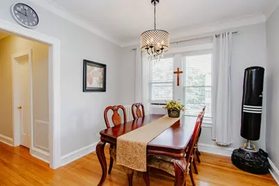 719 Reba Place #2N, Evanston, IL 60202 - Photo 8