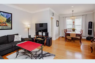 719 Reba Place #2N, Evanston, IL 60202 - Photo 4
