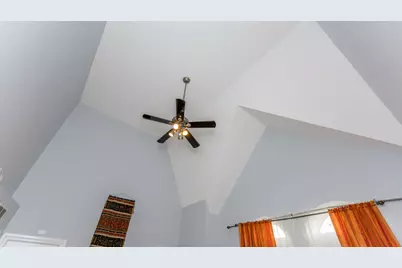 4113 N Southport Avenue, Chicago, IL 60613 - Photo 16