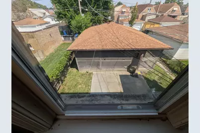 10631 S Calumet Avenue, Chicago, IL 60628 - Photo 4