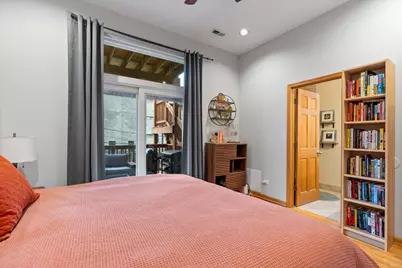 2139 W Crystal Street #2, Chicago, IL 60622 - Photo 10