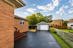 4603 Kolze Ave, Schiller Park, IL 60176 - Photo 26