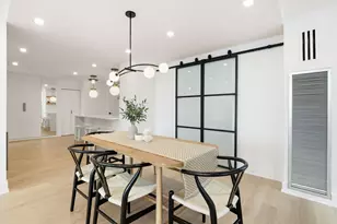 200 E Delaware Pl, Chicago, IL 60611 - Photo 14