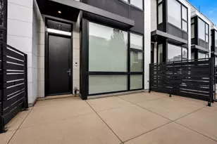 1017 N Cleveland Ave, Chicago, IL 60610 - Photo 2