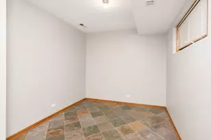 3240 N Racine Ave, Chicago, IL 60657 - Photo 14