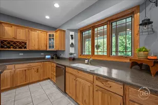 43W211 Tall Pines Rd, Elgin, IL 60124 - Photo 20