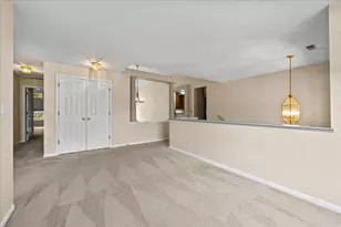 3029 Lexington Ln, Glenview, IL 60026 - Photo 8