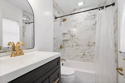 6520 N Christiana Avenue, Lincolnwood, IL 60712 - Photo 24