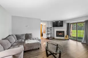 3727 214th Pl, Matteson, IL 60443 - Photo 2