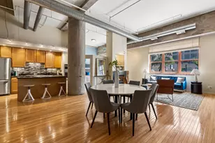 360 W Illinois St, Chicago, IL 60654 - Photo 12