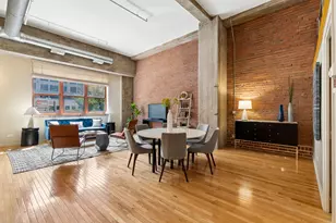 360 W Illinois St, Chicago, IL 60654 - Photo 14