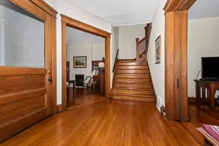 413 Dempster St, Evanston, IL 60201 - Photo 2