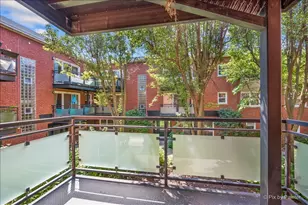 6421 N Damen Ave, Chicago, IL 60645 - Photo 4