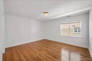 6421 N Damen Ave, Chicago, IL 60645 - Photo 10