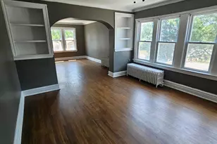 2626 W 96th Pl, Evergreen Park, IL 60805 - Photo 10