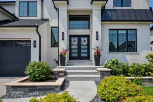 2447 Sharon Ct, Naperville, IL 60564 - Photo 2
