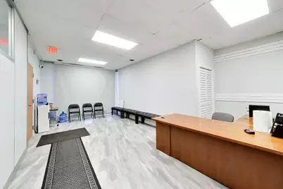 2721 W Peterson Avenue, Chicago, IL 60659 - Photo 30