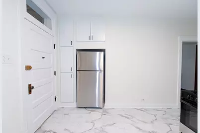 5051 W Berenice Avenue #1, Chicago, IL 60641 - Photo 6