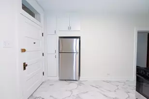 5051 W Berenice Ave, Chicago, IL 60641 - Photo 6